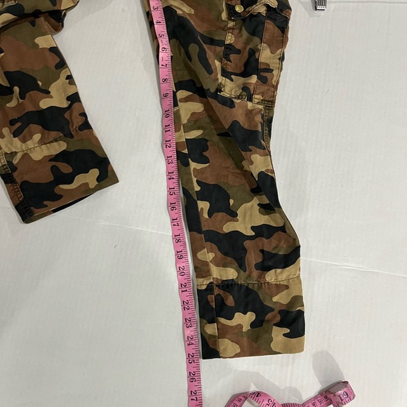 MICHAEL KORS CAMO CROPPED UTILITY JEAN (a367) - Picture 12 of 16